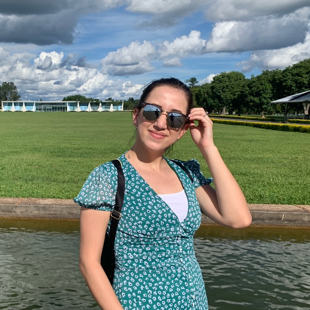 Meet your Posher, Yara